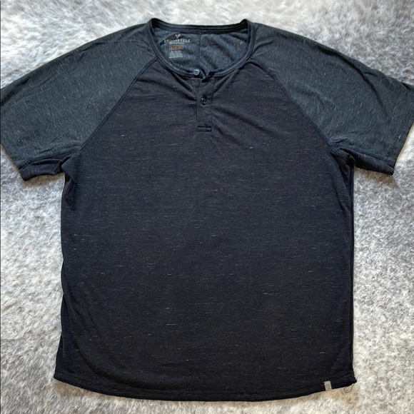 American Eagle Outfitters Other - American Eagle Gym Shirt